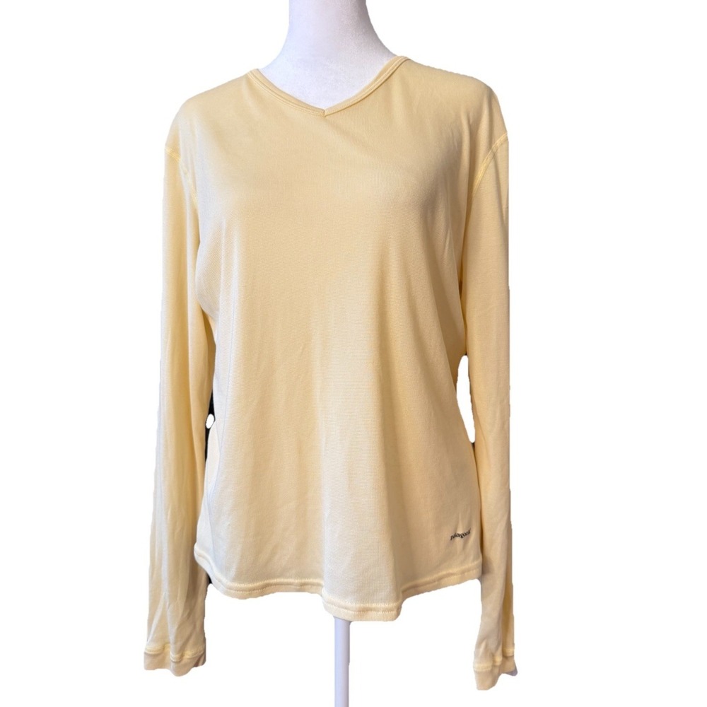 Patagonia Capilene V-Neck Long Sleeve Shirt Pastel Yellow Women's Large Tech